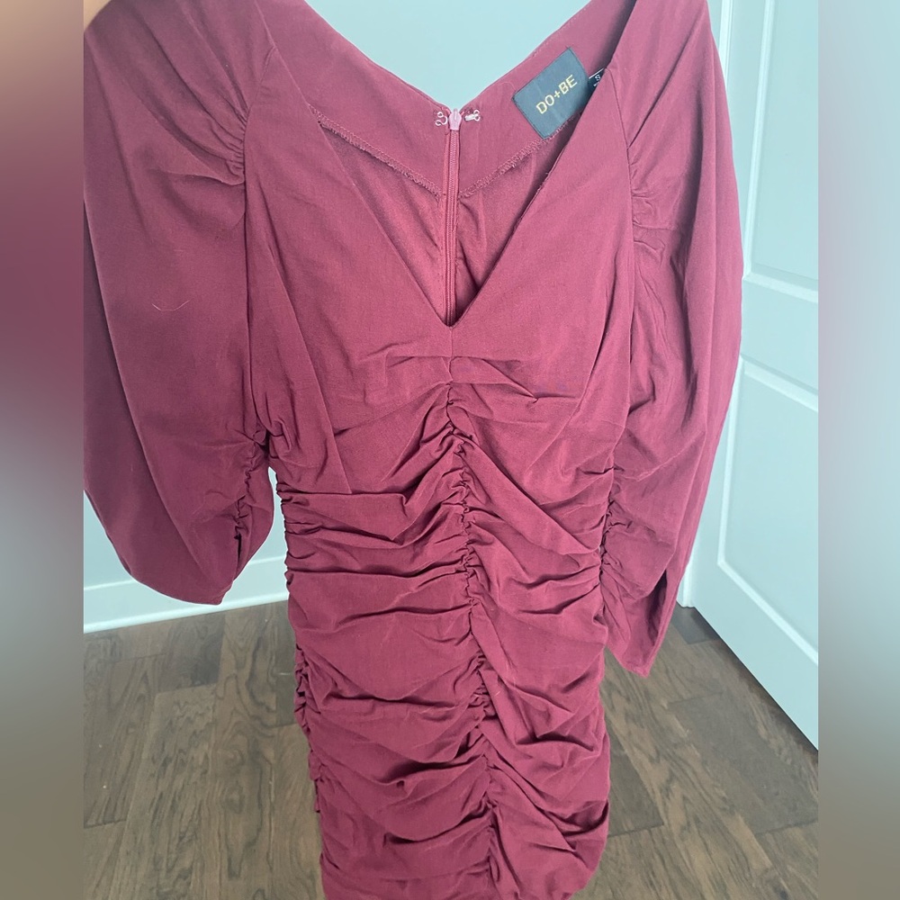 worn once maroon hoco dress